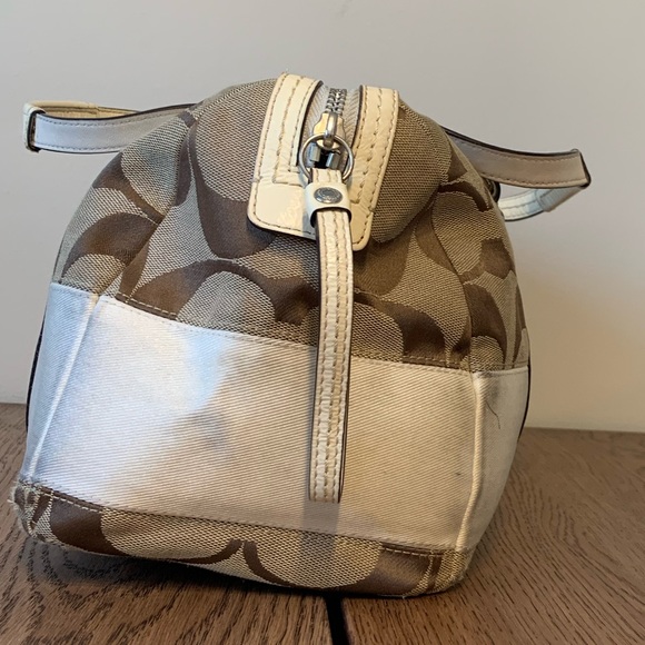 Small Coach Purse - Picture 2 of 5